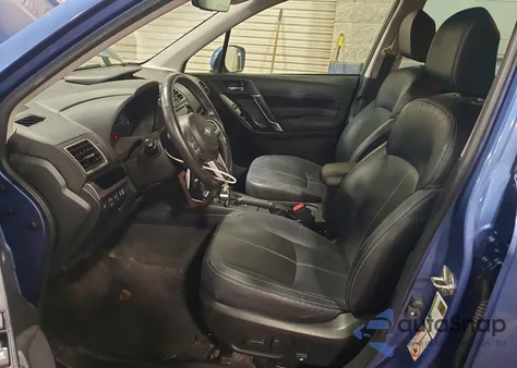 2018 Subaru Forester 2.5I Touring z USA, uszkodzony, nr VIN JF2SJAWCXJH545009